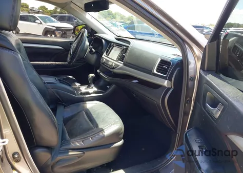 2016 Toyota Highlander Xle V6 from USA, damaged, VIN 5TDKKRFH2GS155841